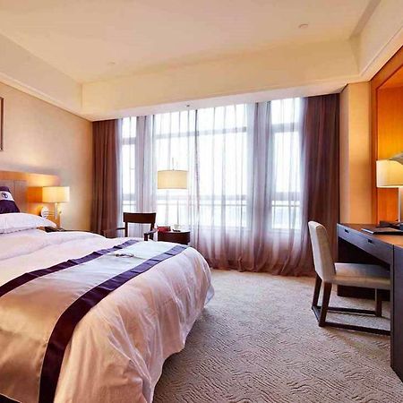 Windsor Park Hotel Kunshan Kunshan  Exterior photo