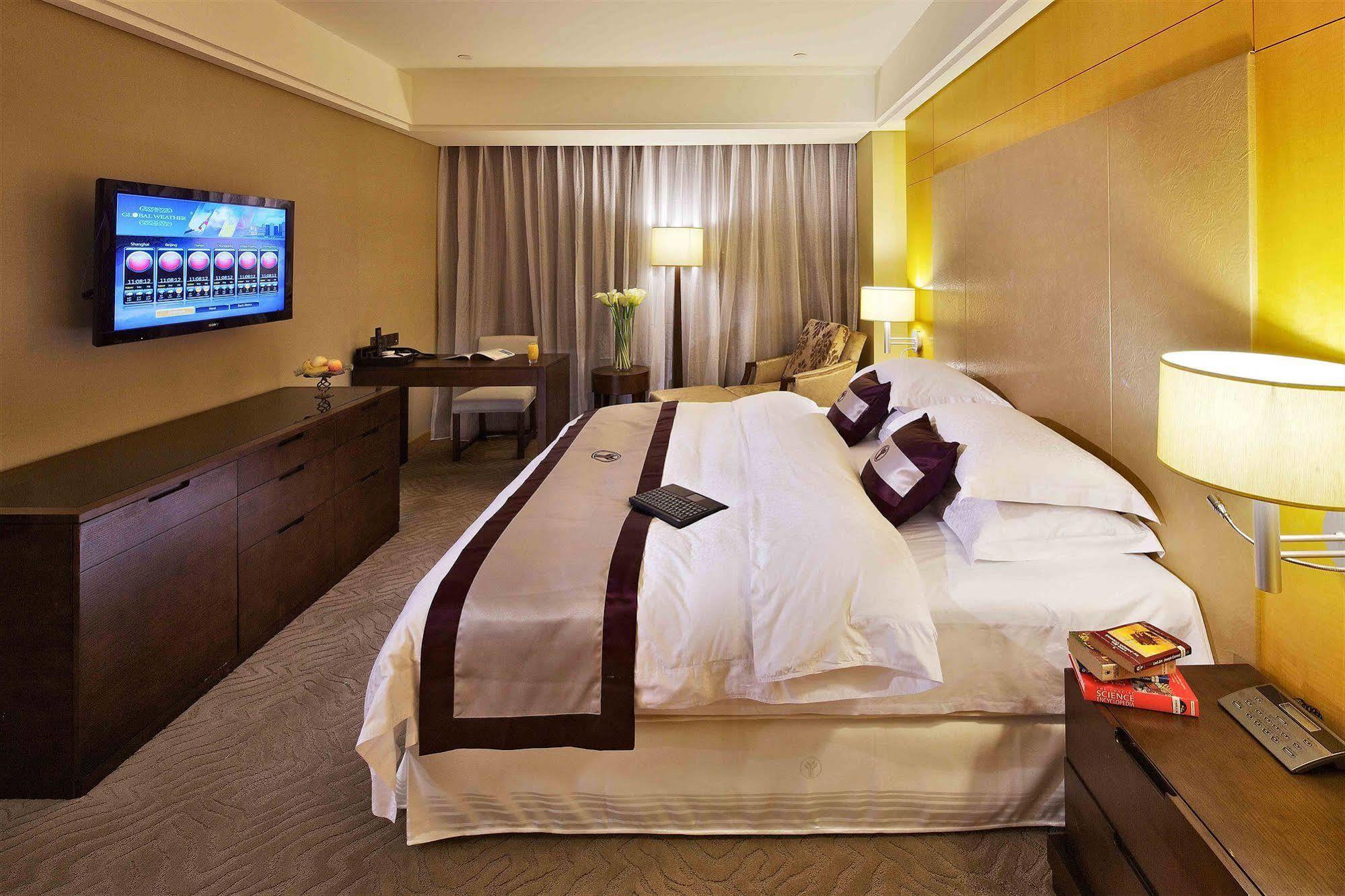 Windsor Park Hotel Kunshan Kunshan  Exterior photo